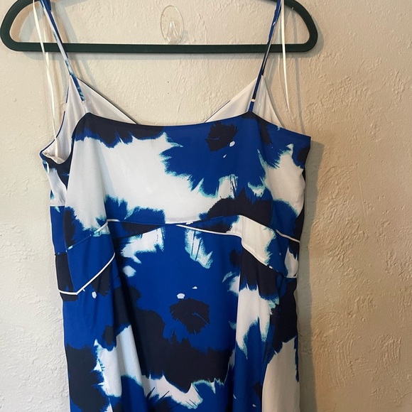 Banana Republic Maxi NWT Floral Blue and Black Dress - Picture 5 of 6